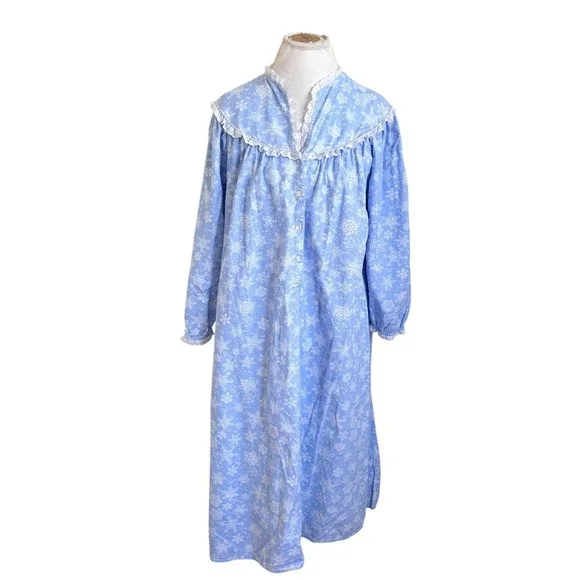 Lanz of Salzburg Womens Snowflake Nightgown Size L Blue Flannel Lace Trim Modest - Picture 1 of 11
